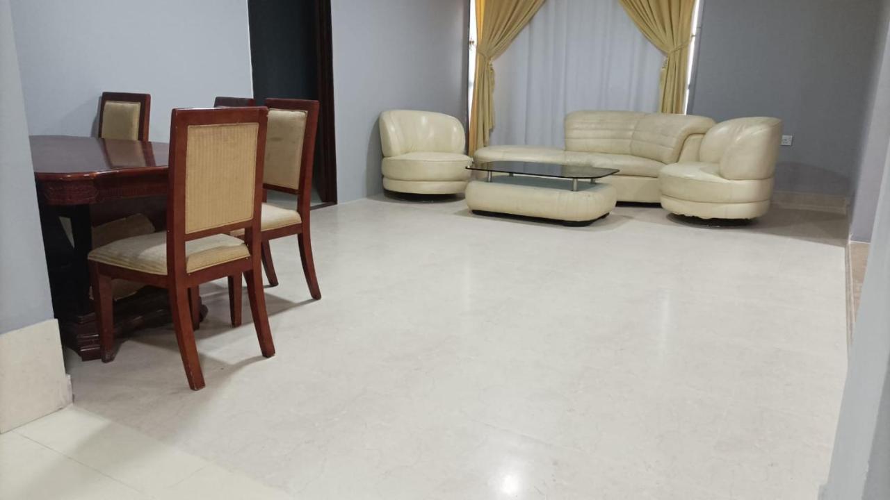 Almansoori Villa2022 Doha Ruang foto